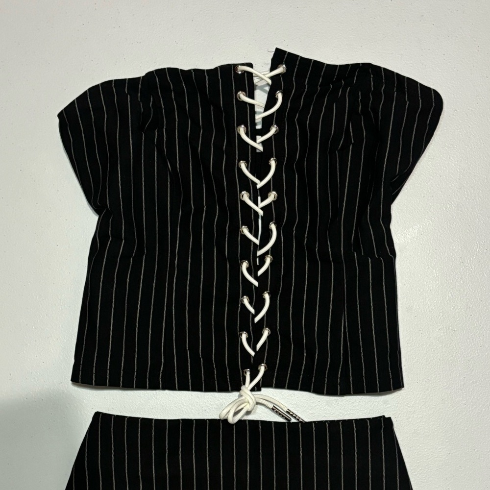 2 Piece Set - Picture 4 of 4